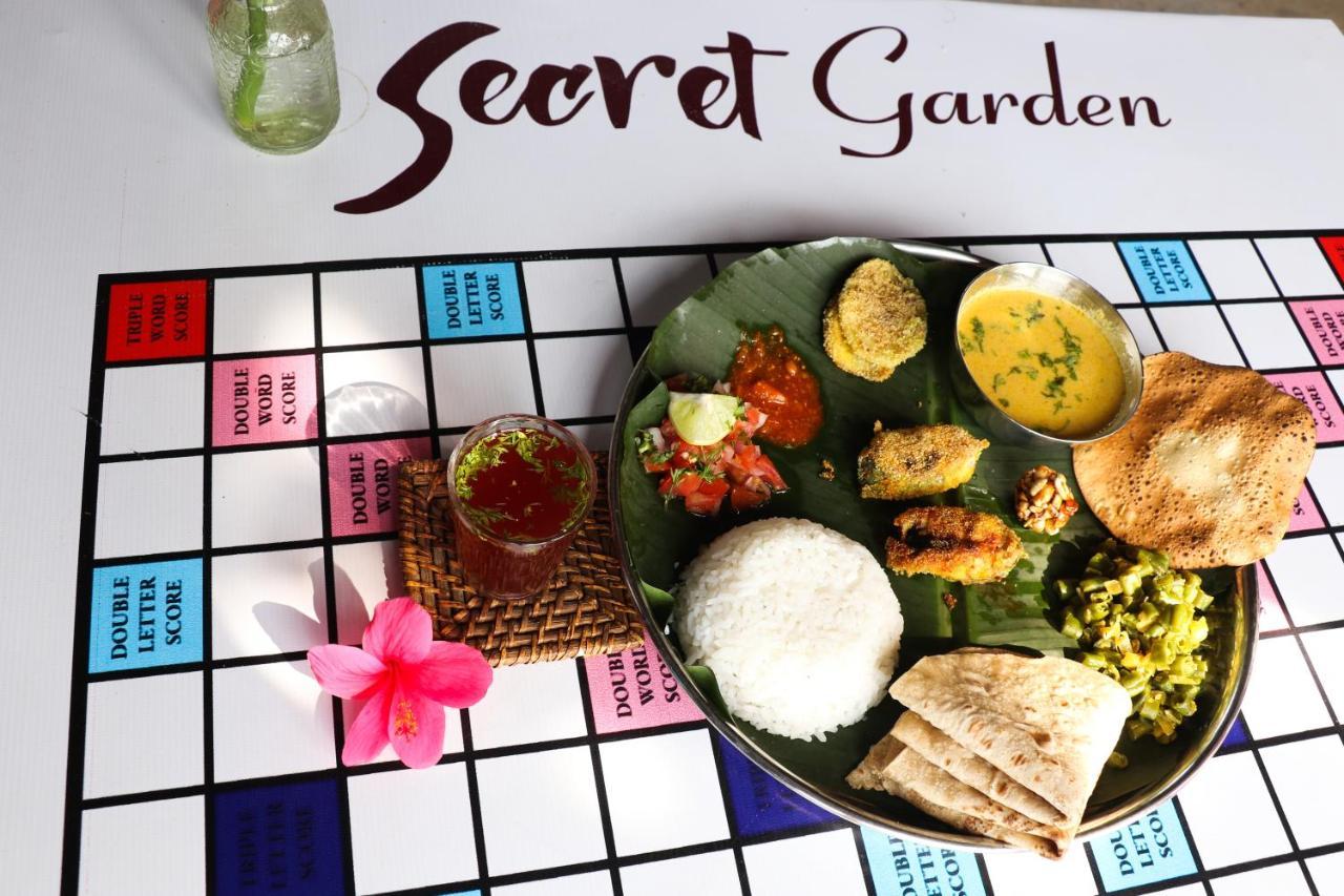 Secret Garden Arambol Hotel Exterior photo
